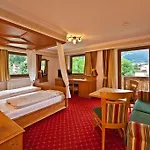 Denggerhof 3*